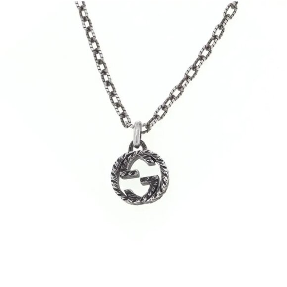 GUCCI Interlocking G Pendant Chain Necklace in Aged Silver—20” | MSRP $499 - Picture 7 of 8